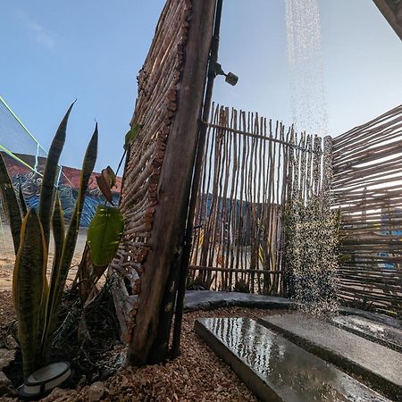 Jambiani Backpackers Hostel エクステリア 写真