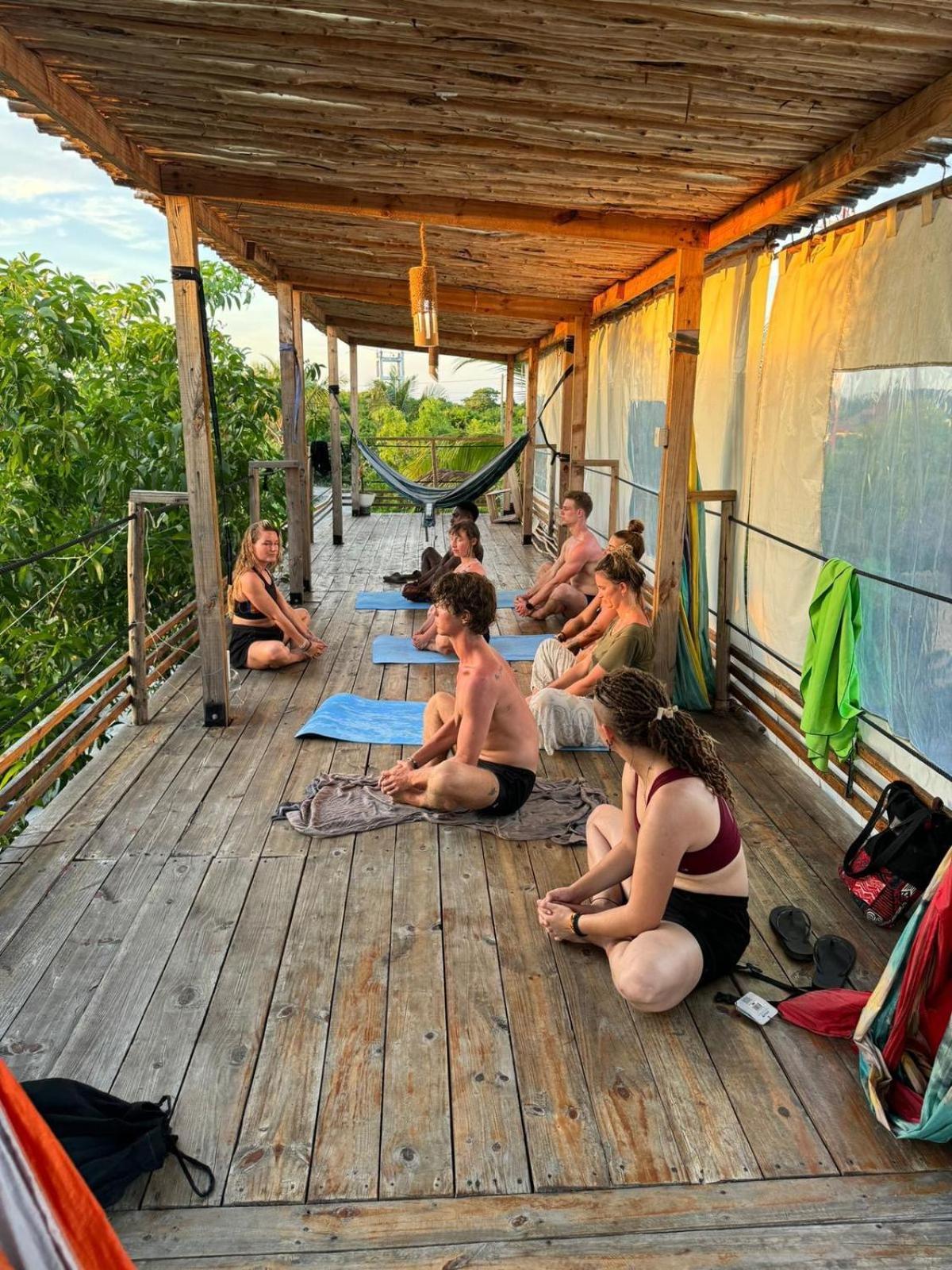 Jambiani Backpackers Hostel エクステリア 写真