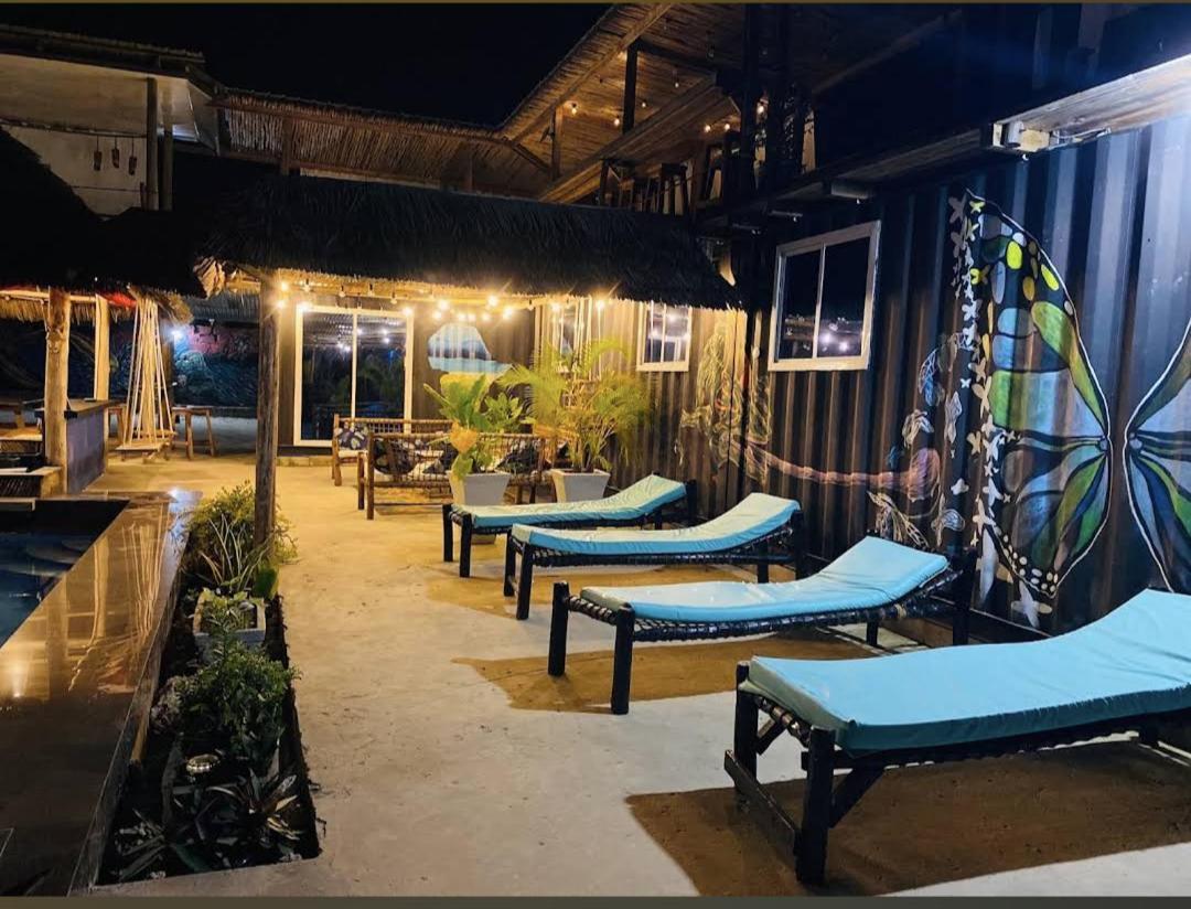 Jambiani Backpackers Hostel エクステリア 写真